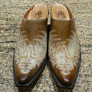 Charlie 1 Horse (Made by Lucchese) Cowboy Mules